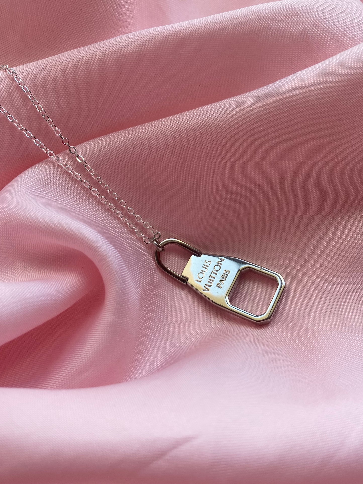 Collier Louis Vuitton - Etrier Silver